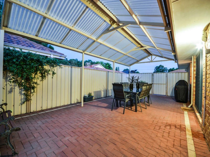 2/48 Thomas Street, Queens Park WA 6107