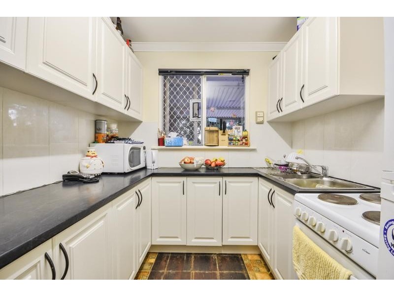 17 Clovelly Crescent, Lynwood WA 6147