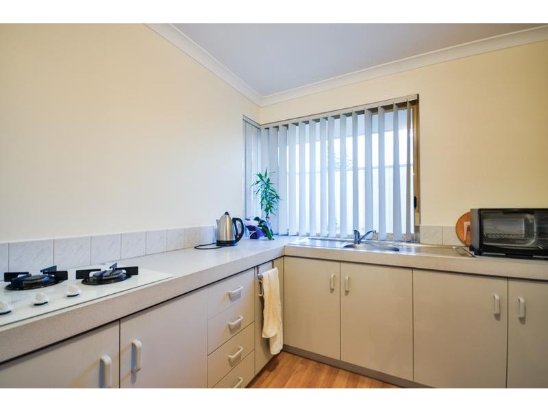 5/14 Skytown Place, Queens Park WA 6107