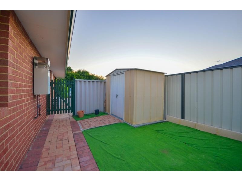 5/14 Skytown Place, Queens Park WA 6107