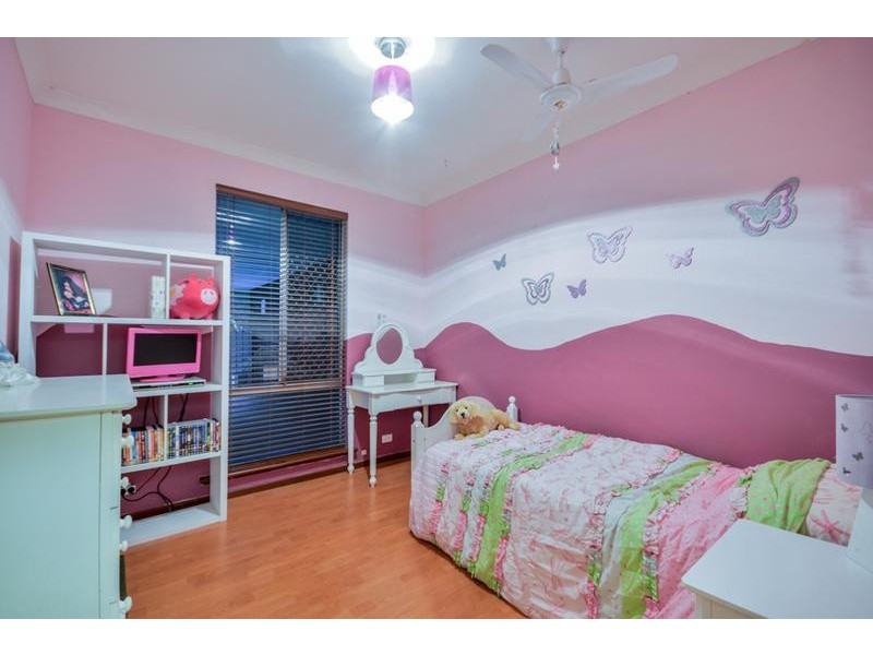 1 Clowes Court, Thornlie WA 6108