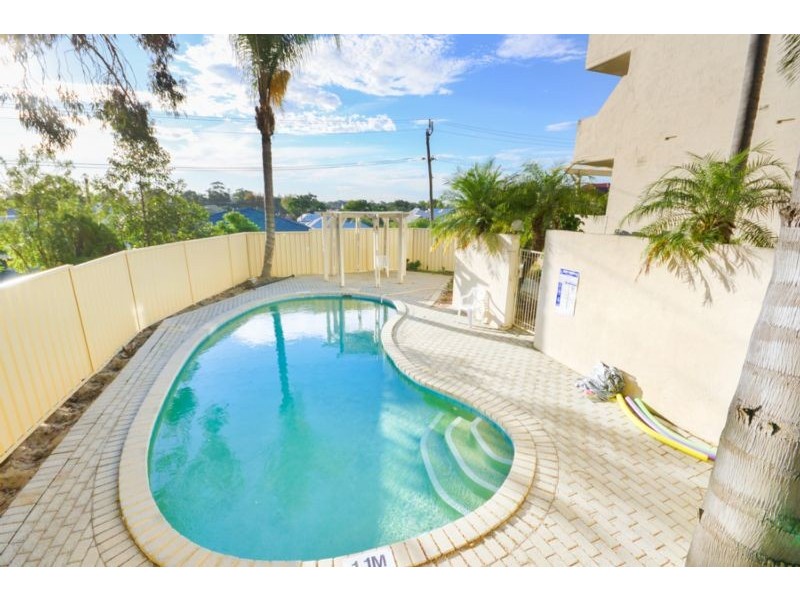 8/12 McMaster Street, Victoria Park WA 6100