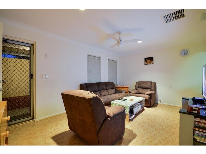 13 Arbour Place, Kelmscott WA 6111