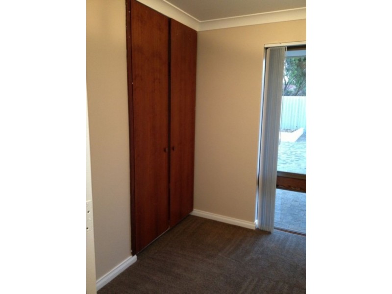 23 Jacobsen Way, Thornlie WA 6108