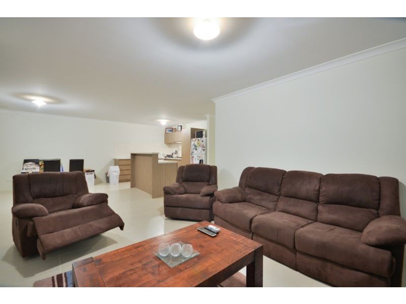 39 Lyon Road, Atwell WA 6164