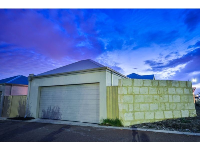 39 Lyon Road, Atwell WA 6164