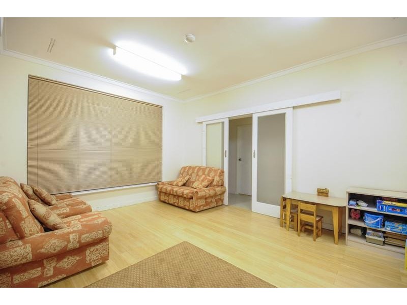 23 Brookland Street, Beckenham WA 6107