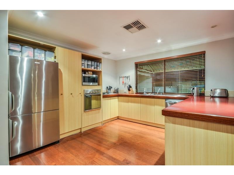 245 Station Street, East Cannington WA 6107