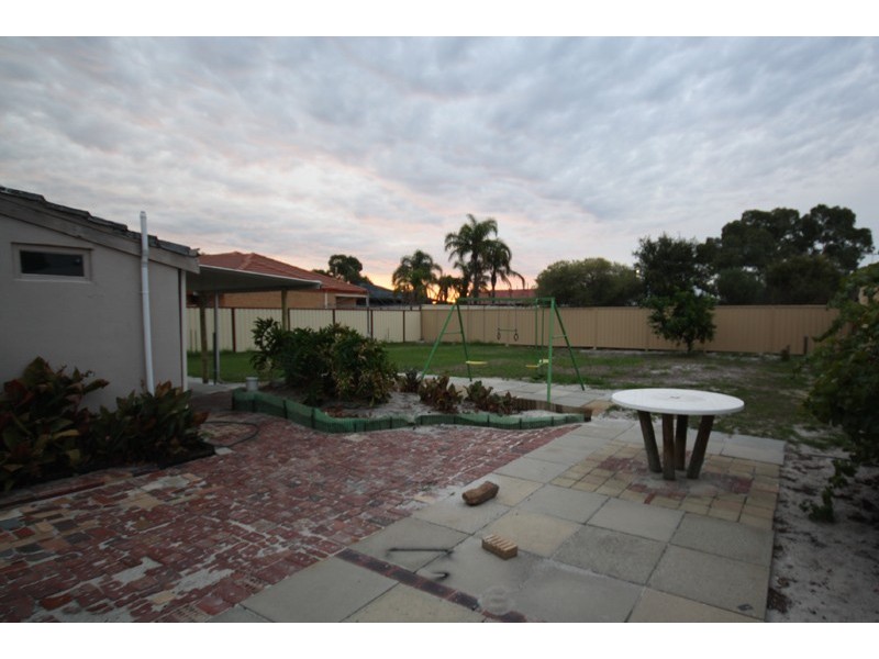 32 Gerard St, East Cannington WA 6107