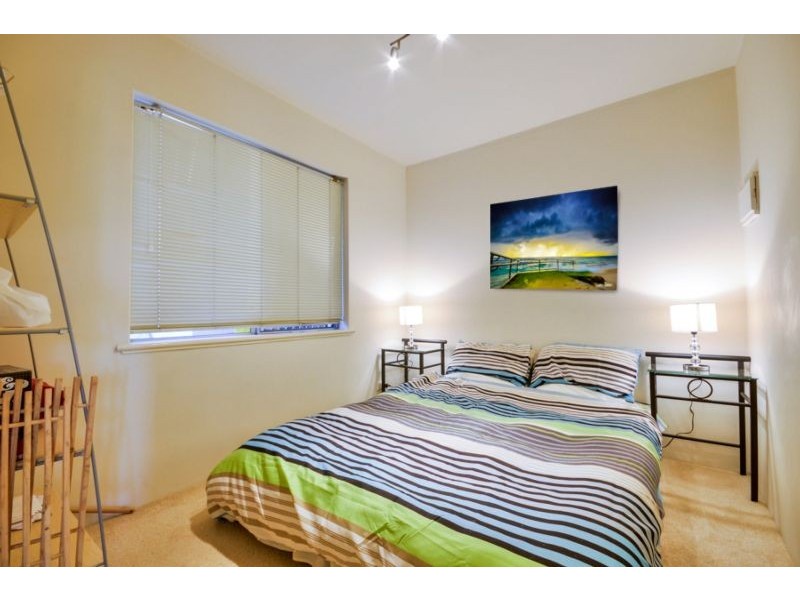 8/12 McMaster Street, Victoria Park WA 6100