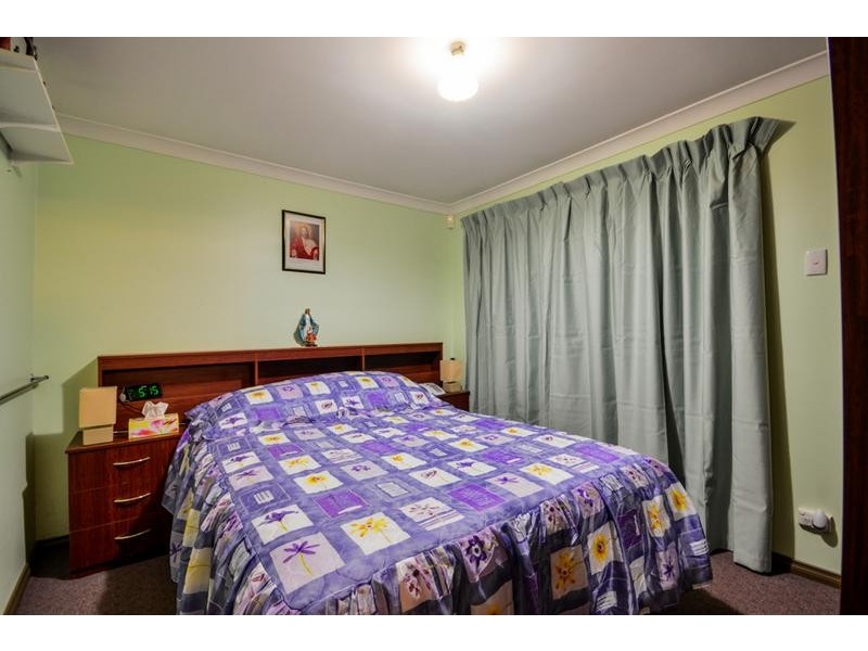 52 Mallard Way, Cannington WA 6107