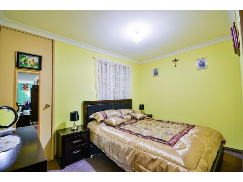 52 Mallard Way, Cannington WA 6107