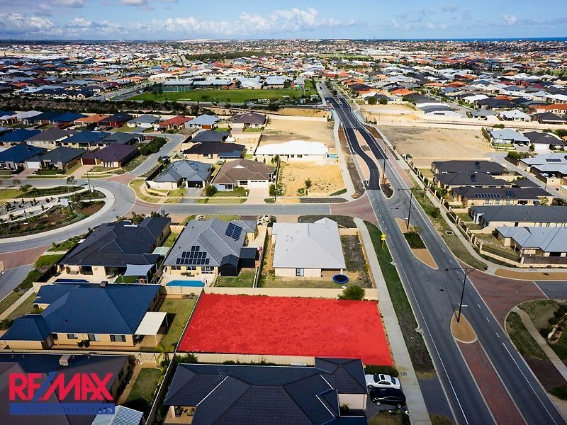 92 Landbeach Blvd, Butler WA 6036