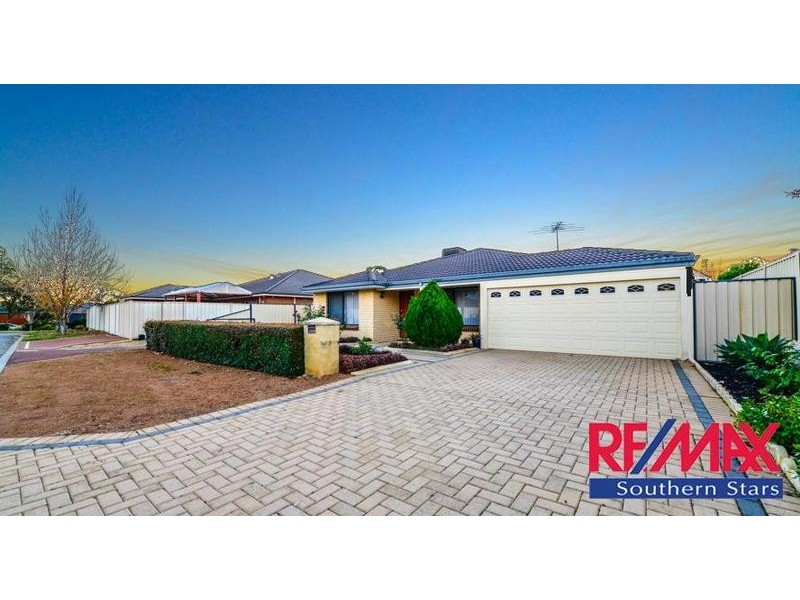 29 Cedar Way, Forrestfield WA 6058