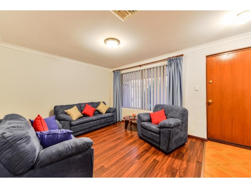 29 Cedar Way, Forrestfield WA 6058