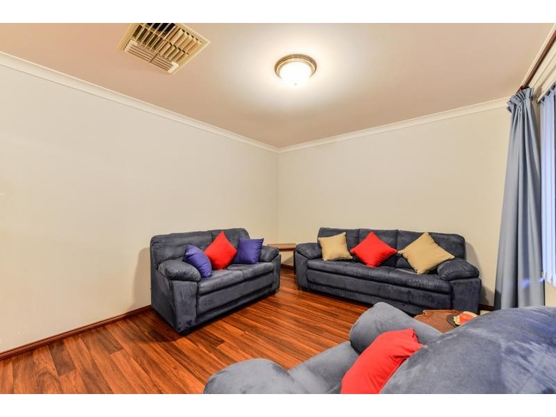 29 Cedar Way, Forrestfield WA 6058