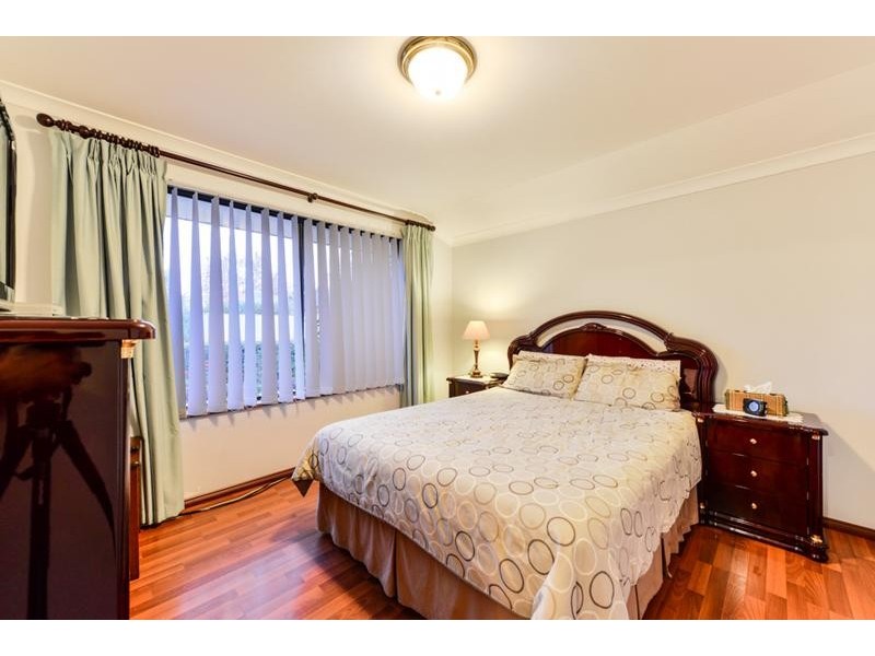 29 Cedar Way, Forrestfield WA 6058