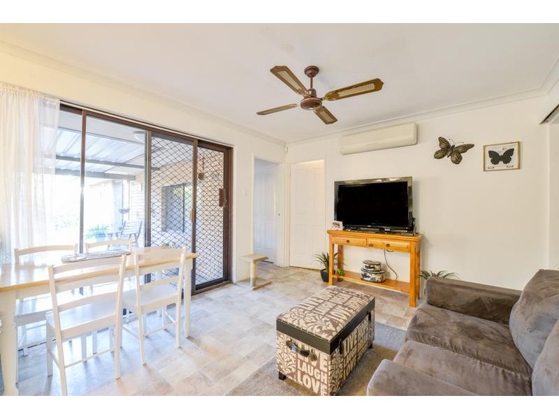67 Solandra Way, Forrestfield WA 6058