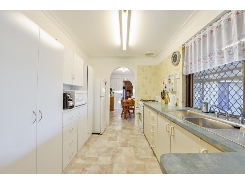 67 Solandra Way, Forrestfield WA 6058