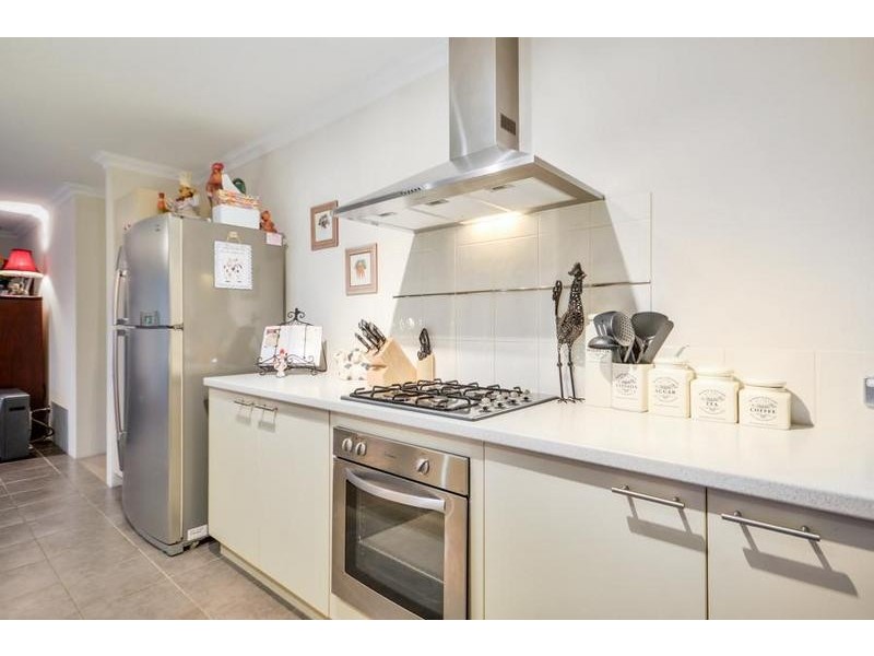 15 Mildura Way, Harrisdale WA 6112