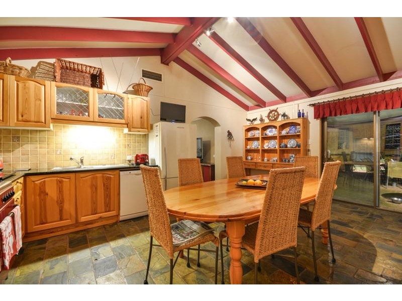 13 Galaxy Street, Beckenham WA 6107