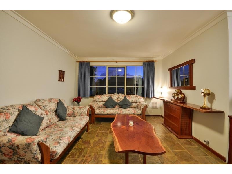 13 Galaxy Street, Beckenham WA 6107