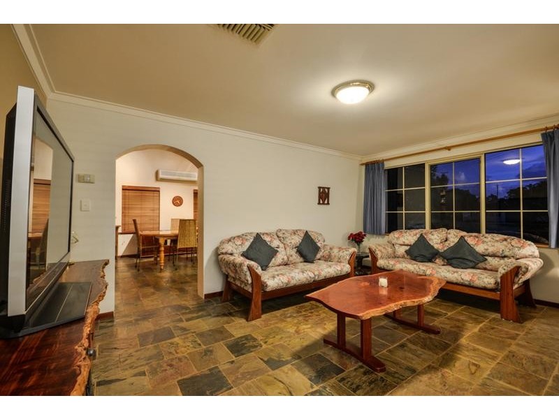 13 Galaxy Street, Beckenham WA 6107