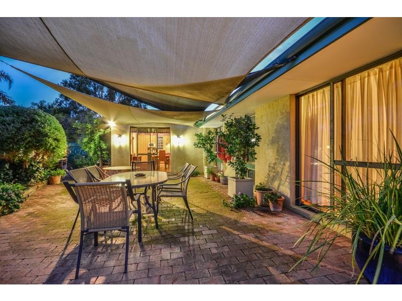 13 Galaxy Street, Beckenham WA 6107