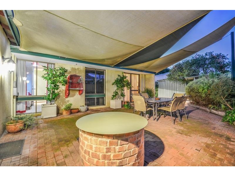 13 Galaxy Street, Beckenham WA 6107