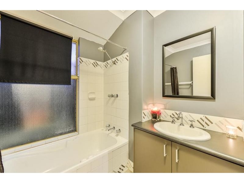 13 Kara Court, Seville Grove WA 6112