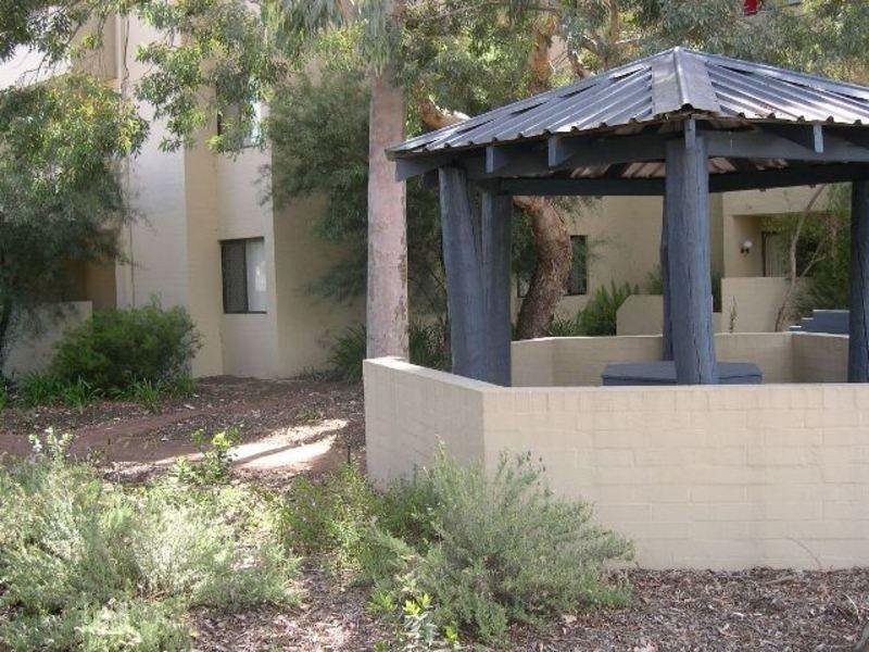 32/4 Manning Tce, South Perth WA 6151