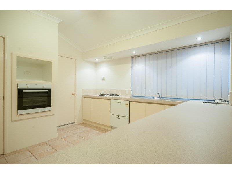 13 Tobermory Pass, Canning Vale WA 6155