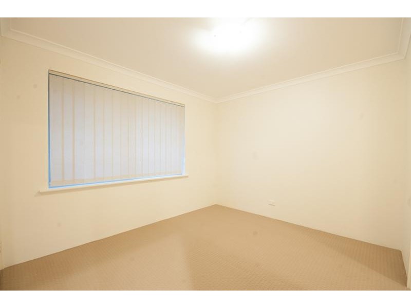 13 Tobermory Pass, Canning Vale WA 6155