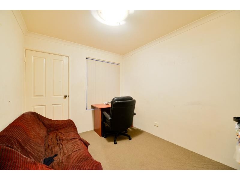 4/21 Holton Way, Cannington WA 6107