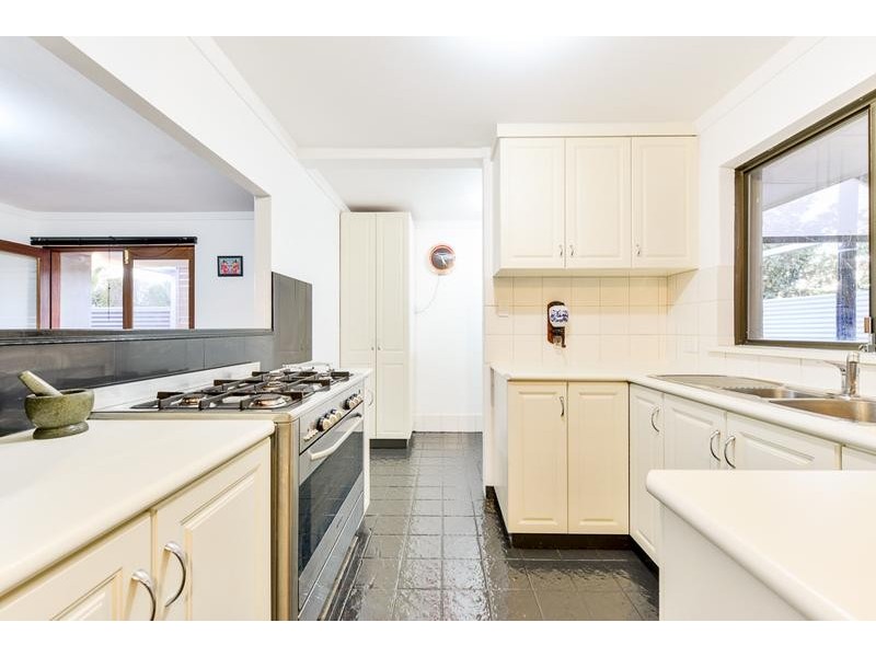 14 Orbit Street, Beckenham WA 6107