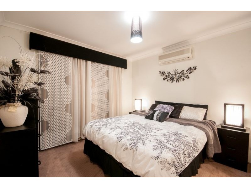 25 Cayman Place, Kenwick WA 6107