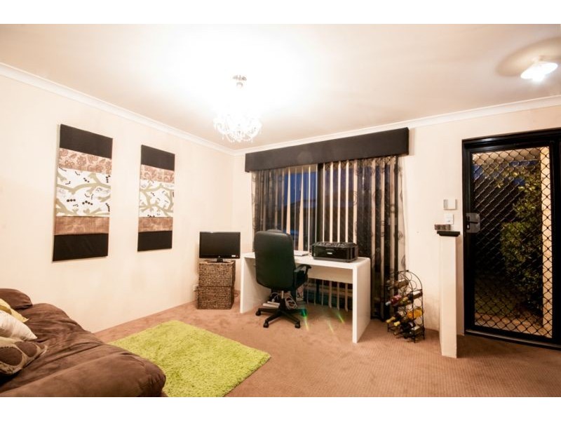 25 Cayman Place, Kenwick WA 6107