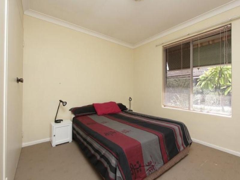 8/188 Fern Road, Wilson WA 6107