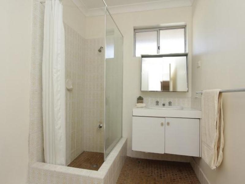 8/188 Fern Road, Wilson WA 6107