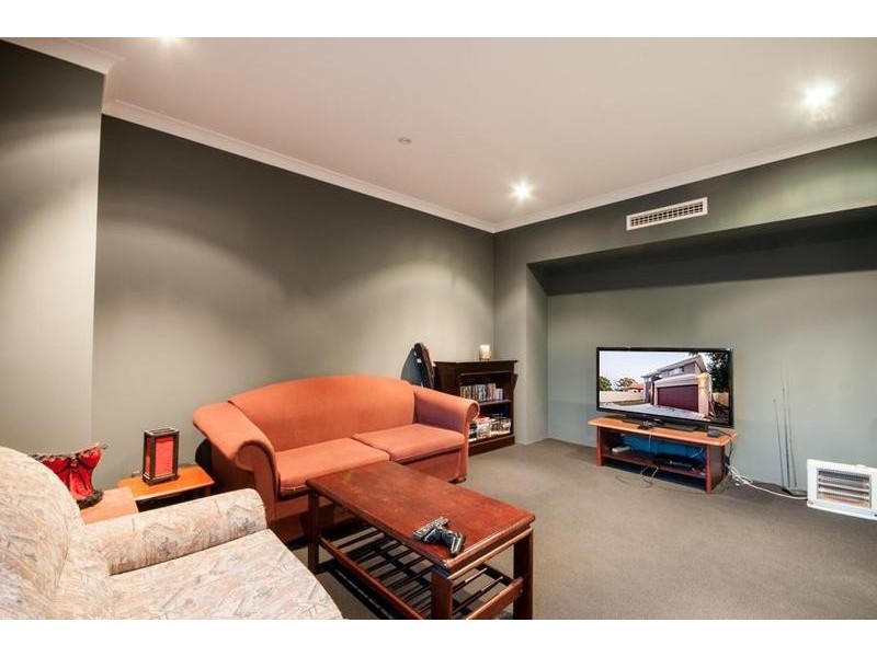 58A Pearl Road, Cloverdale WA 6105