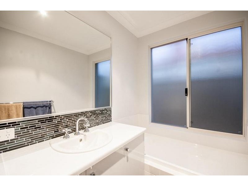 58A Pearl Road, Cloverdale WA 6105