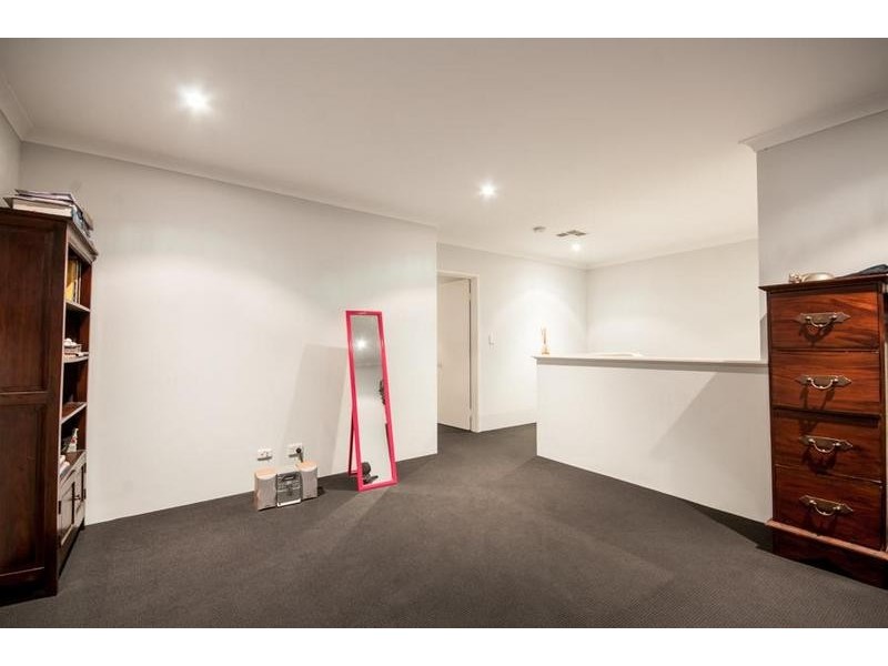 58A Pearl Road, Cloverdale WA 6105