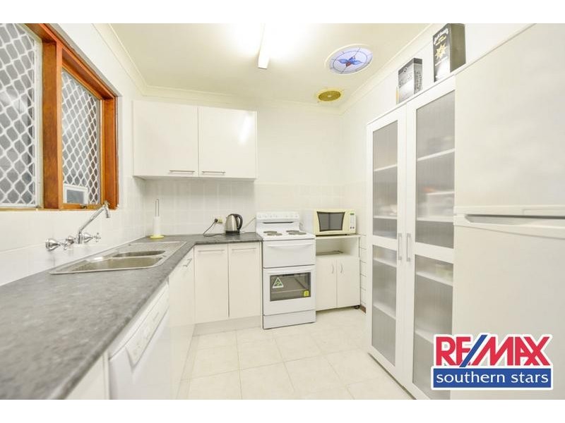 30 Mahonia Way, Forrestfield WA 6058