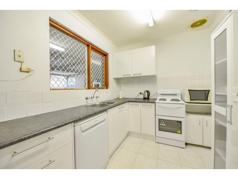 30 Mahonia Way, Forrestfield WA 6058