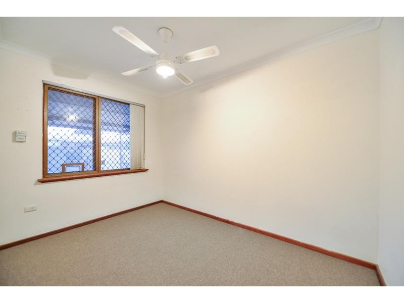 30 Mahonia Way, Forrestfield WA 6058