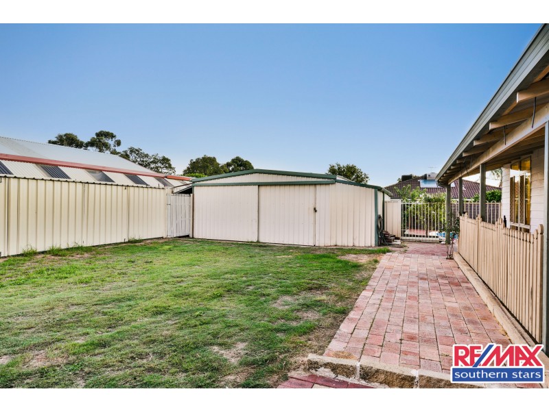 14 Reynolds Road, Forrestfield WA 6058