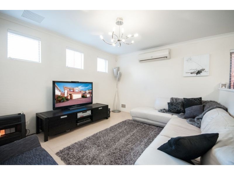 8/12 Forster Ave, Lathlain WA 6100