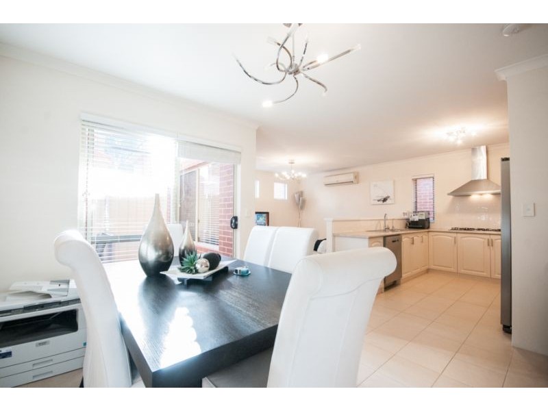 8/12 Forster Ave, Lathlain WA 6100