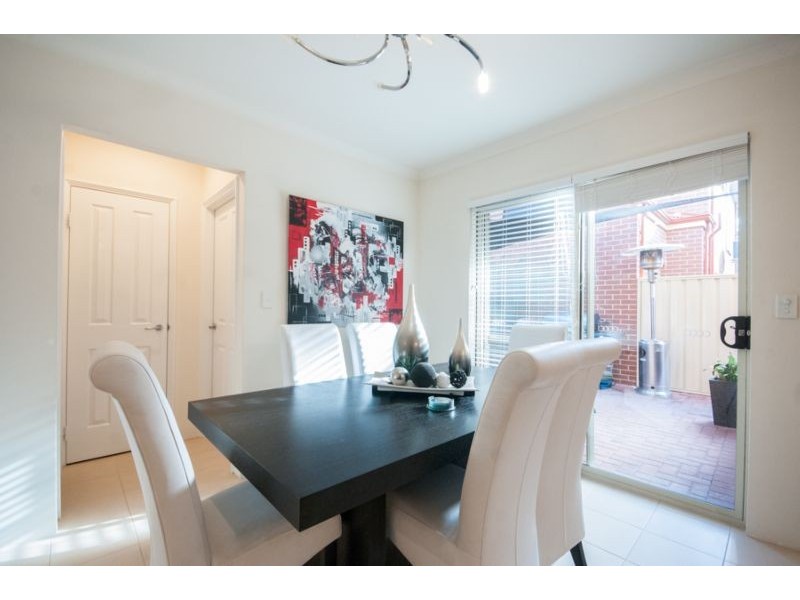 8/12 Forster Ave, Lathlain WA 6100