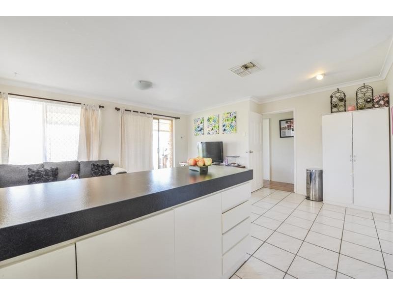 5 Cobb Place, Gosnells WA 6110